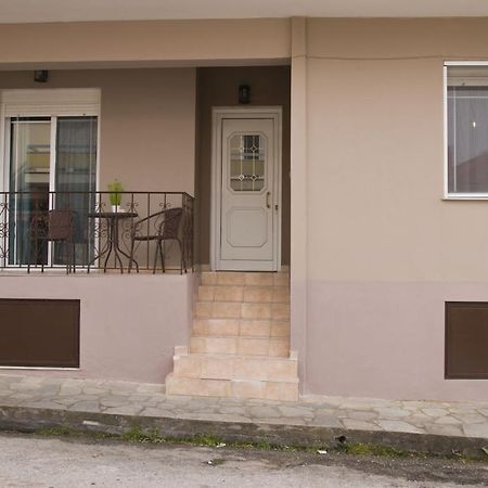 Iria'S Apartments ลิเมนาเรีย ภายนอก รูปภาพ