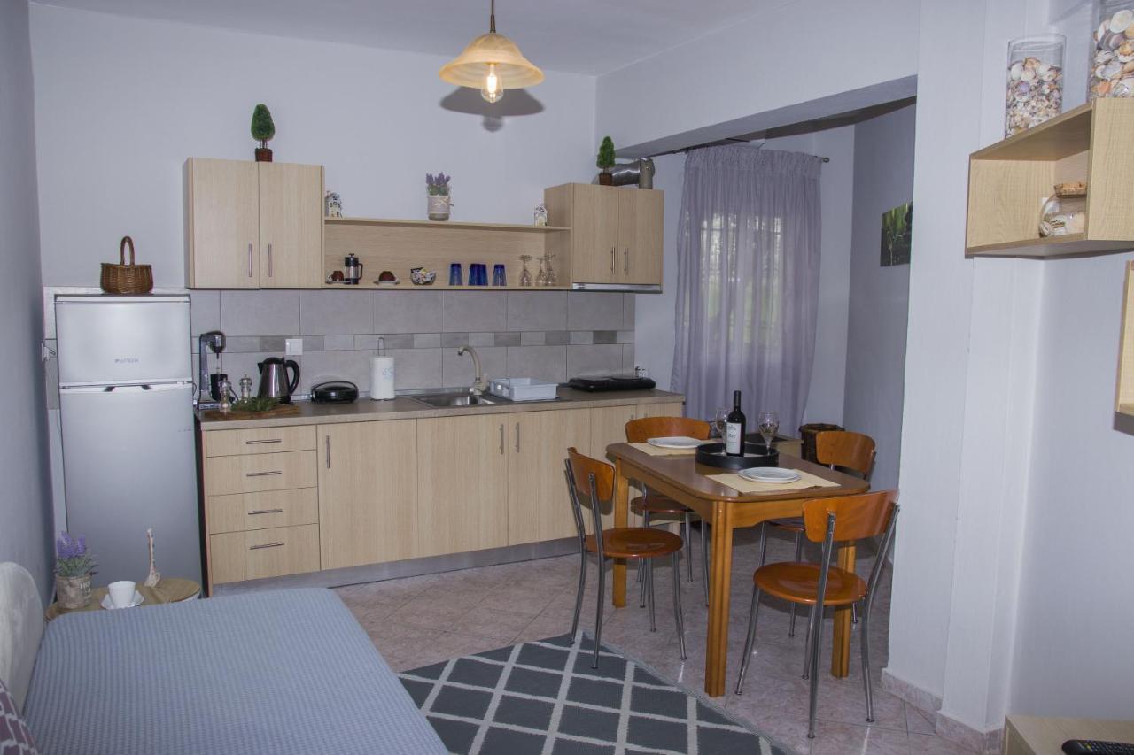 Iria'S Apartments ลิเมนาเรีย ภายนอก รูปภาพ